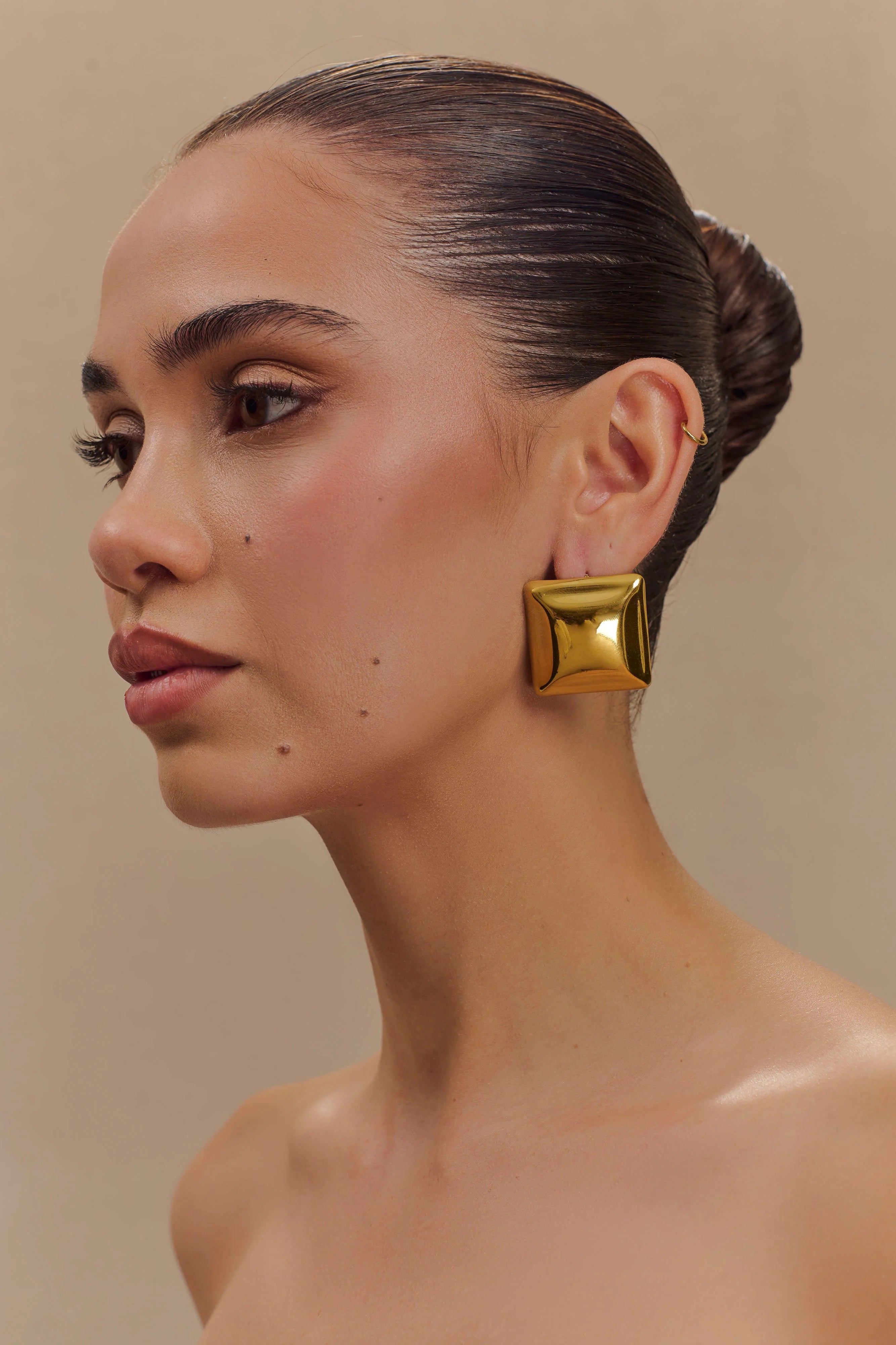 Wilma Square Earrings Gold