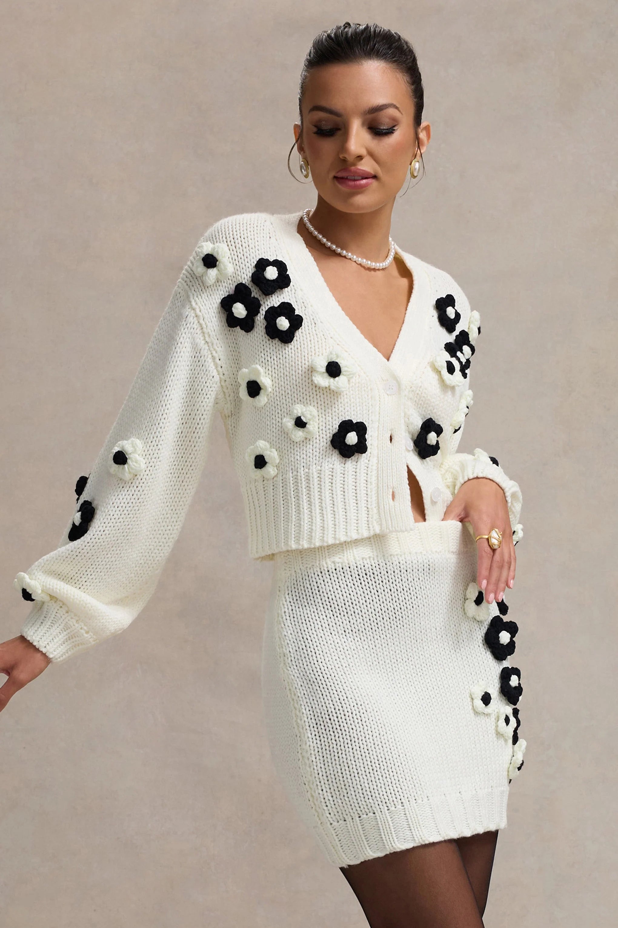 Louvre Cream Black Knit Cropped Floral Cardigan