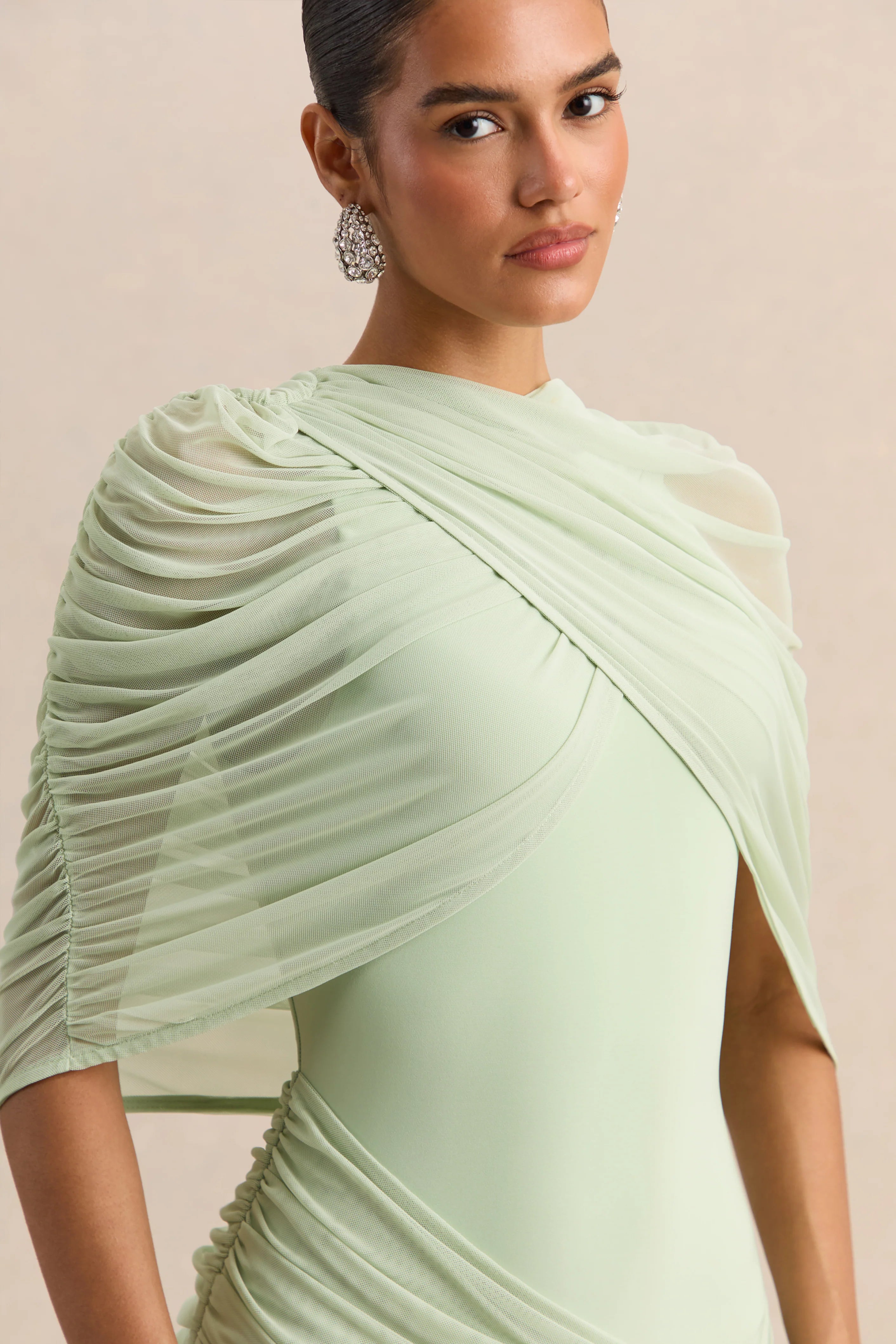 Magoria Mint Mesh Round Neck Cape