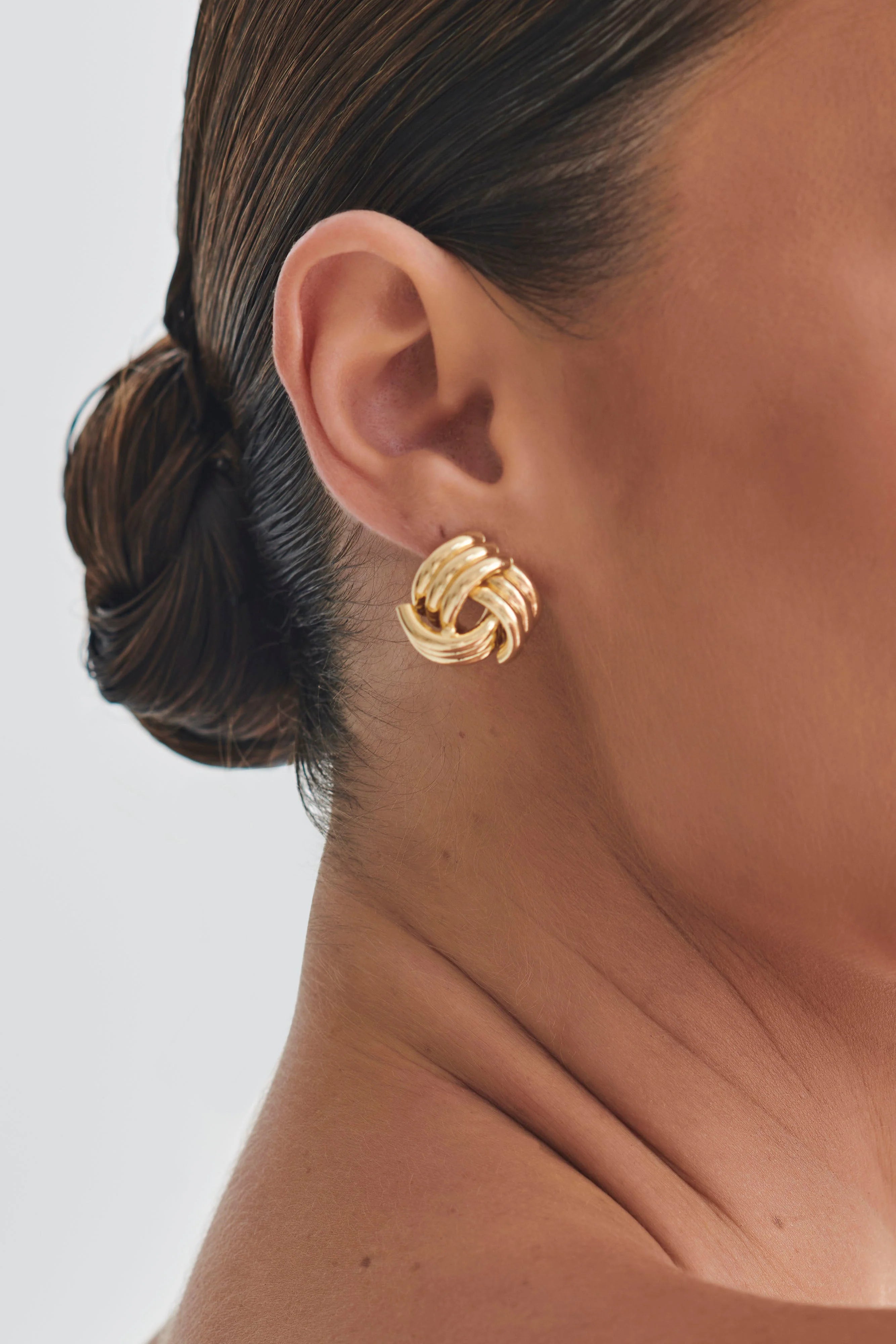 Rowan Knotted Earrings Gold