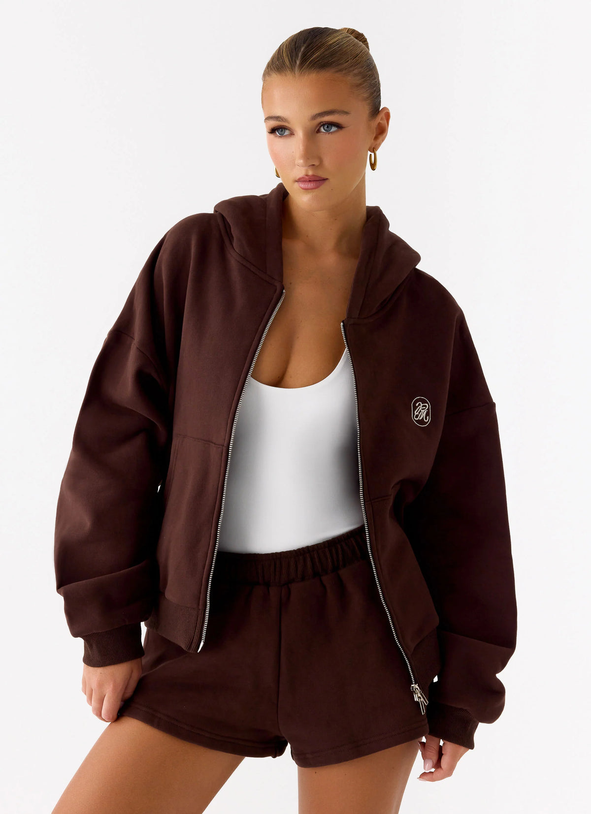 Signature Low Rise Sweatshorts Chocolate