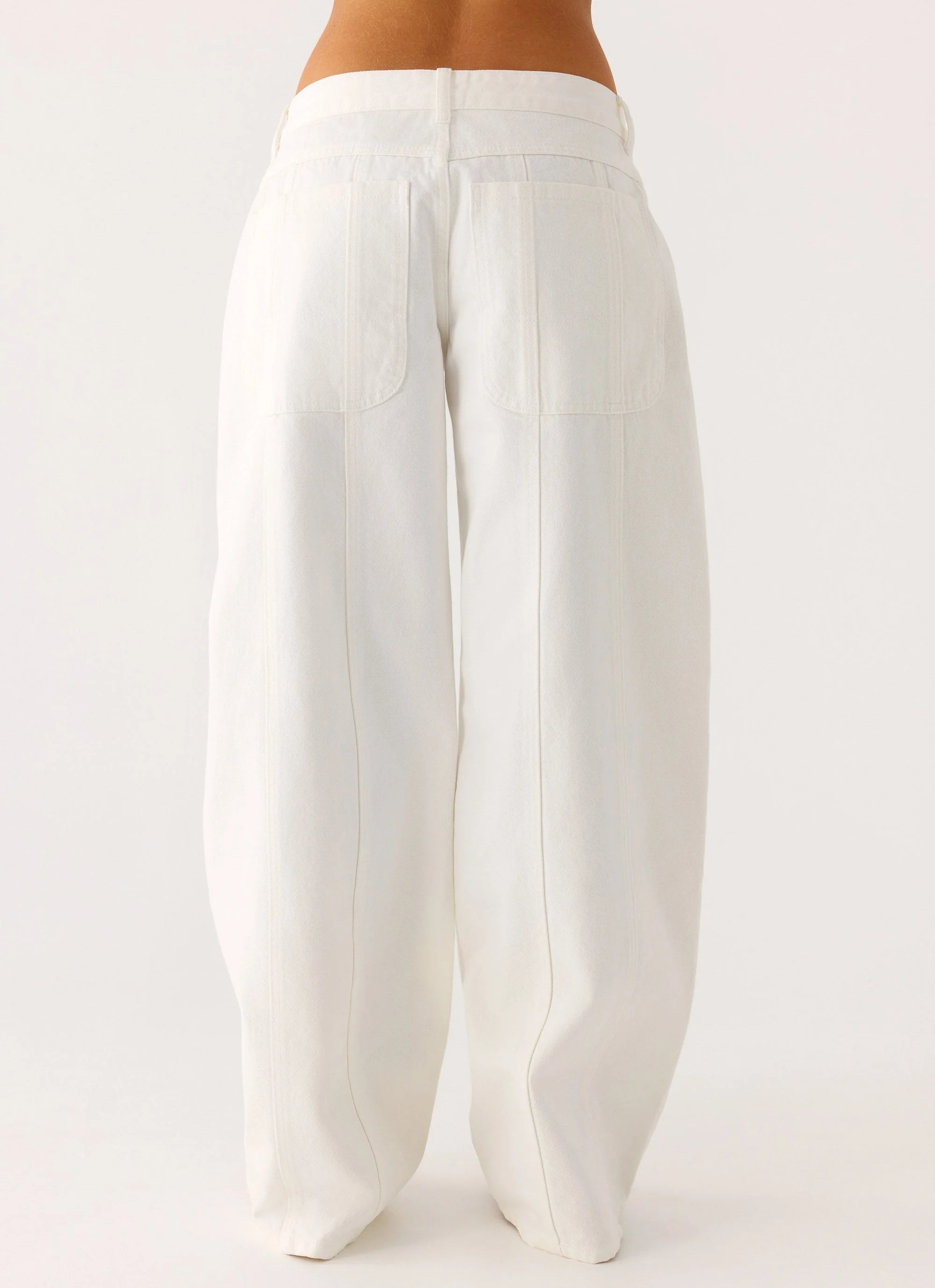 Johnny Low Rise Wide Leg Denim Jeans - White