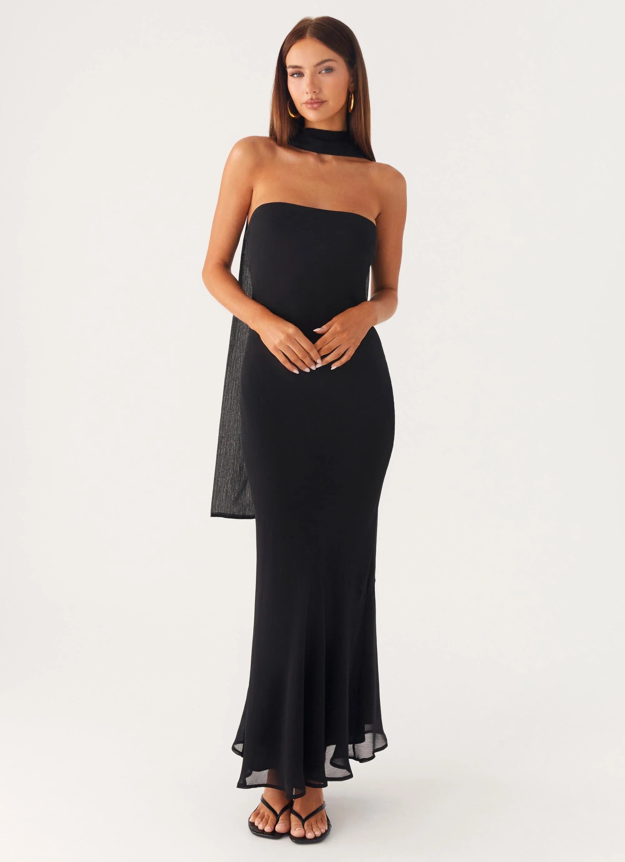 Under the Pagoda Maxi Dress Black