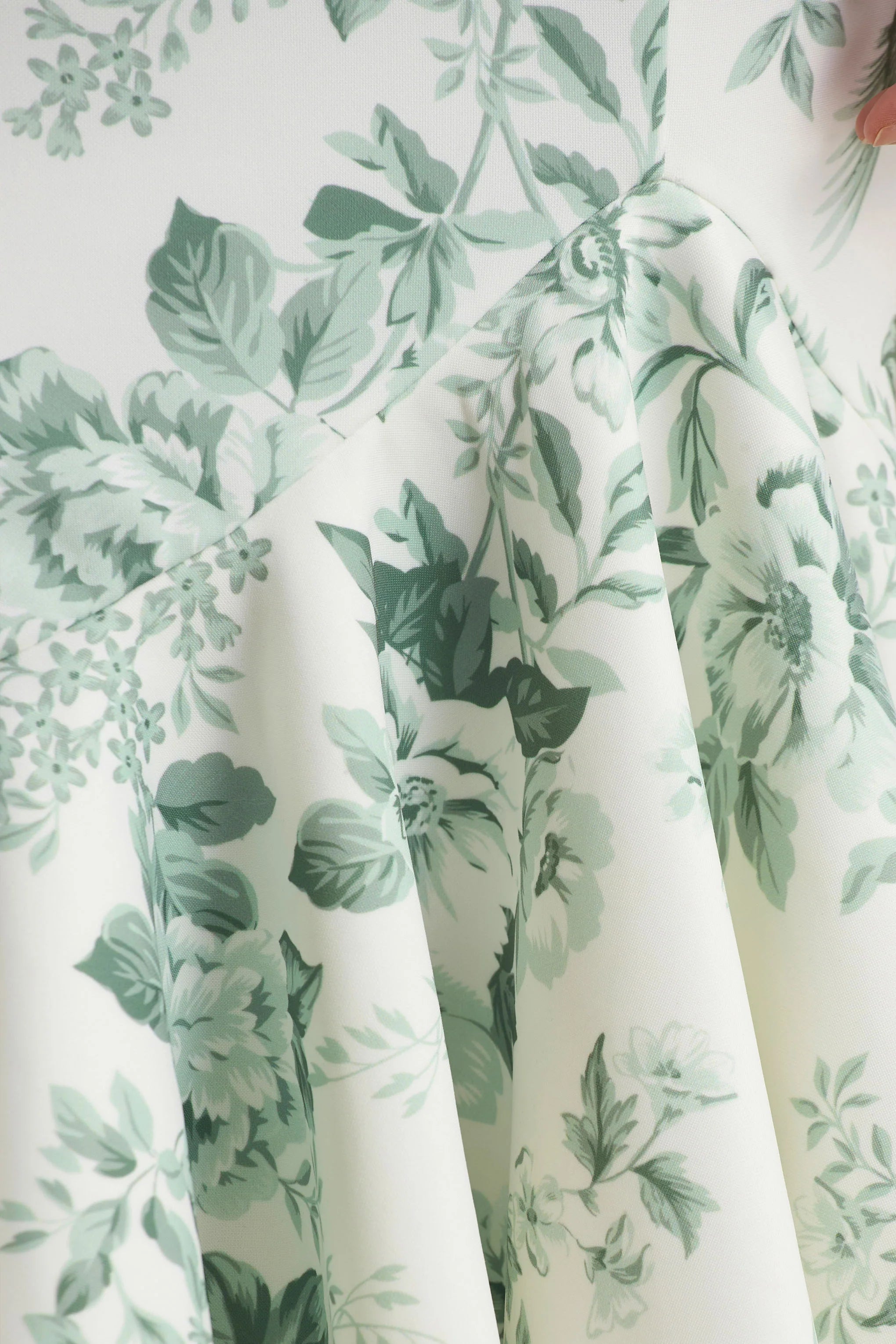 Priceless Green Porcelain Print Print High Neck Fishtail Midi Dress