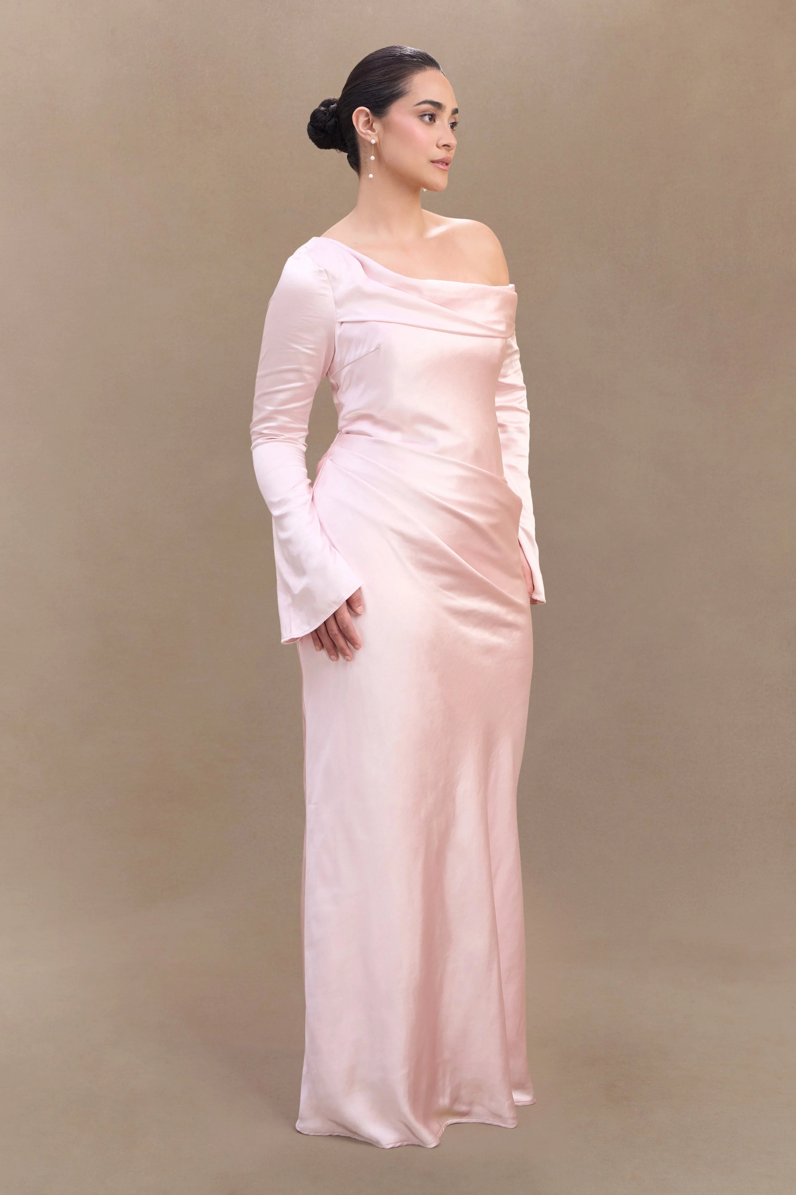 Iris Long Sleeve Satin Maxi Dress Soft Pink