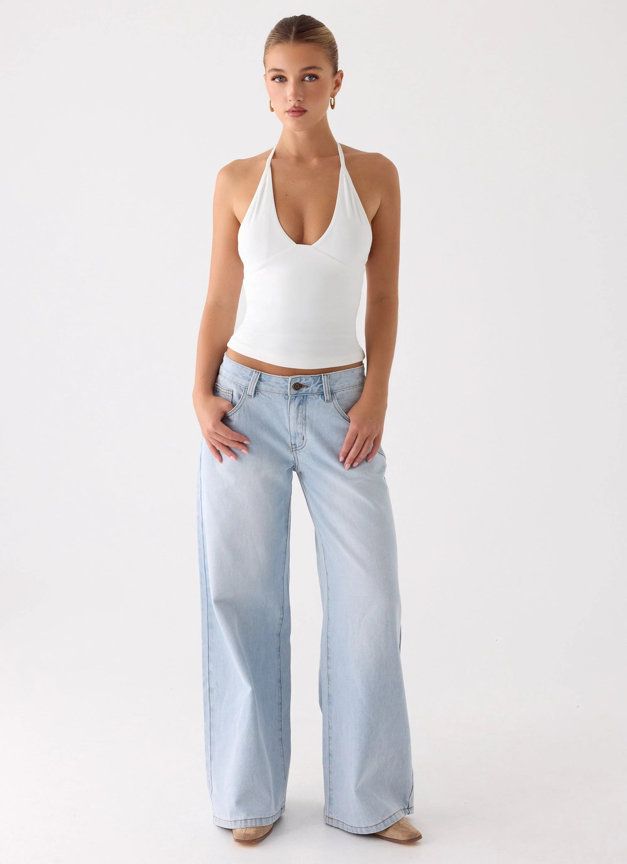 Neo Low Rise Wide Leg Denim Jeans Light Blue Wash