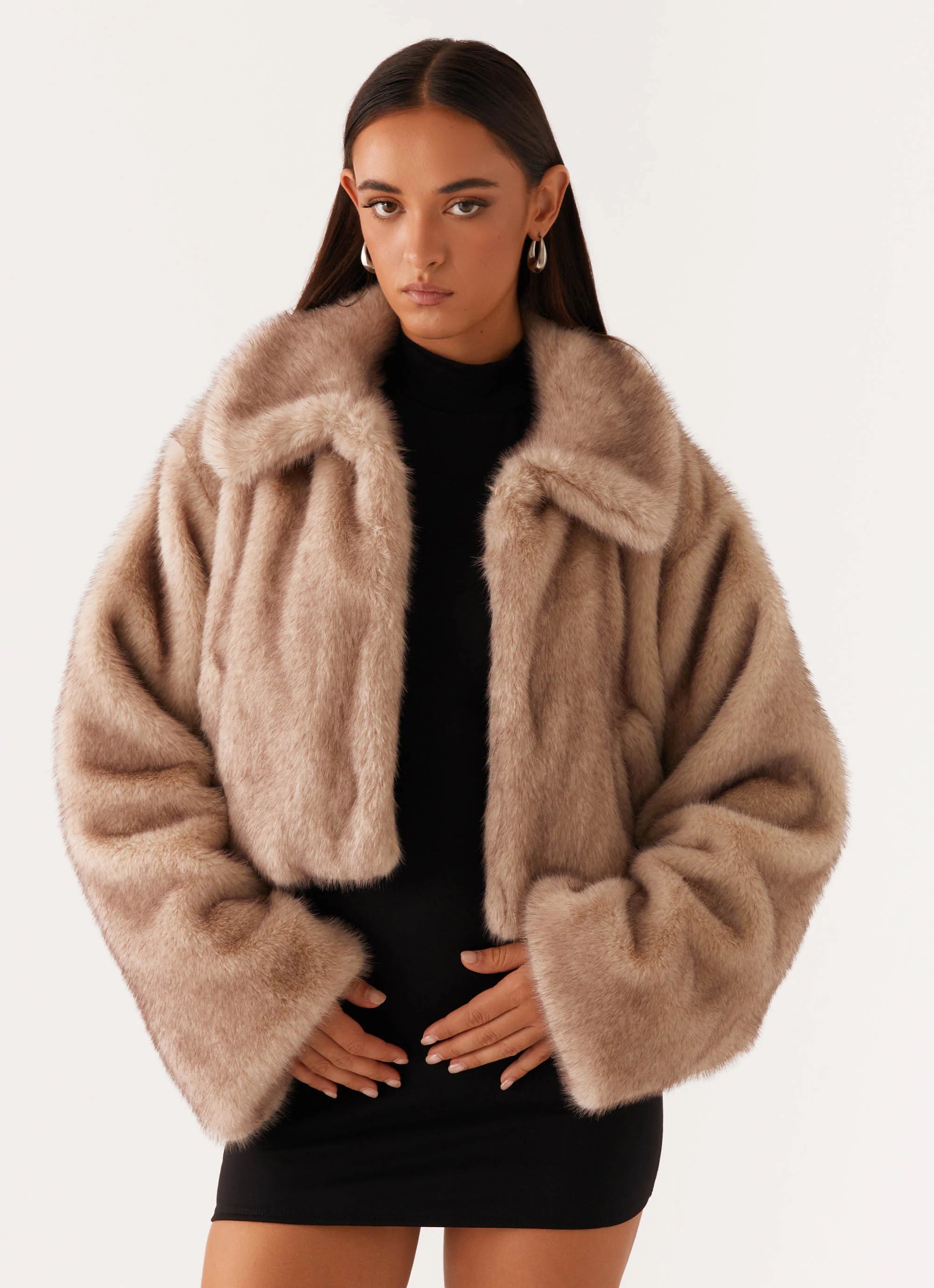 Yasmina Faux Fur Jacket Beige
