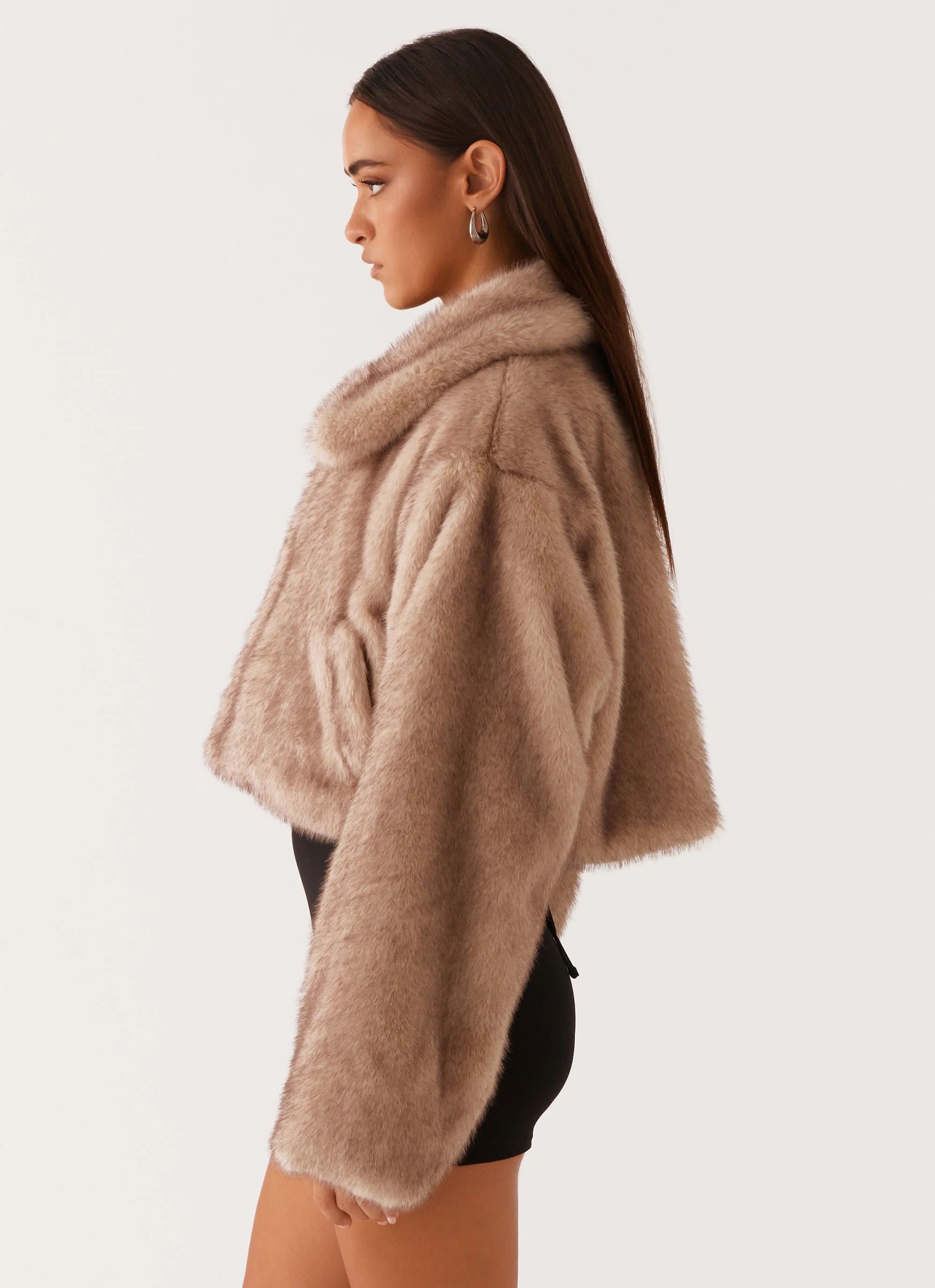 Yasmina Faux Fur Jacket Beige