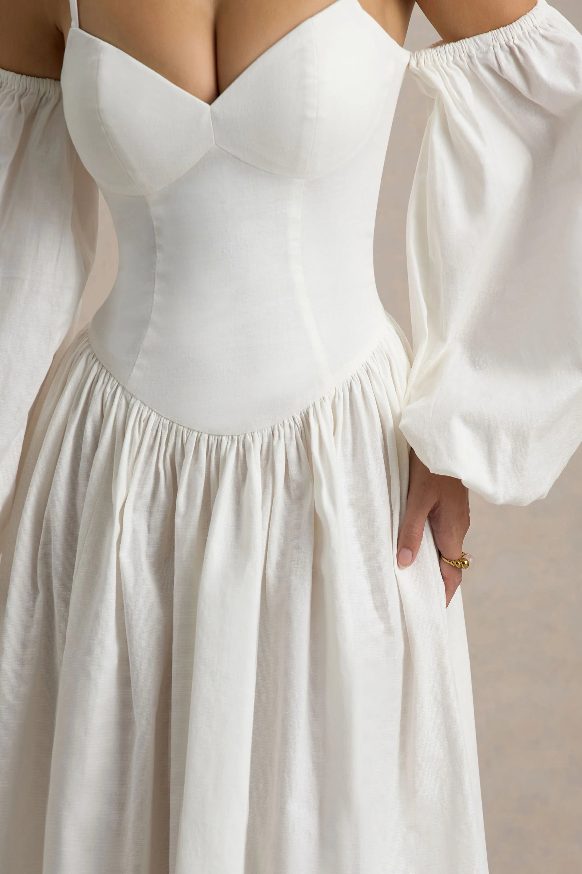 Macie Cream Sweetheart Midi Dress With Balloon Sleeves