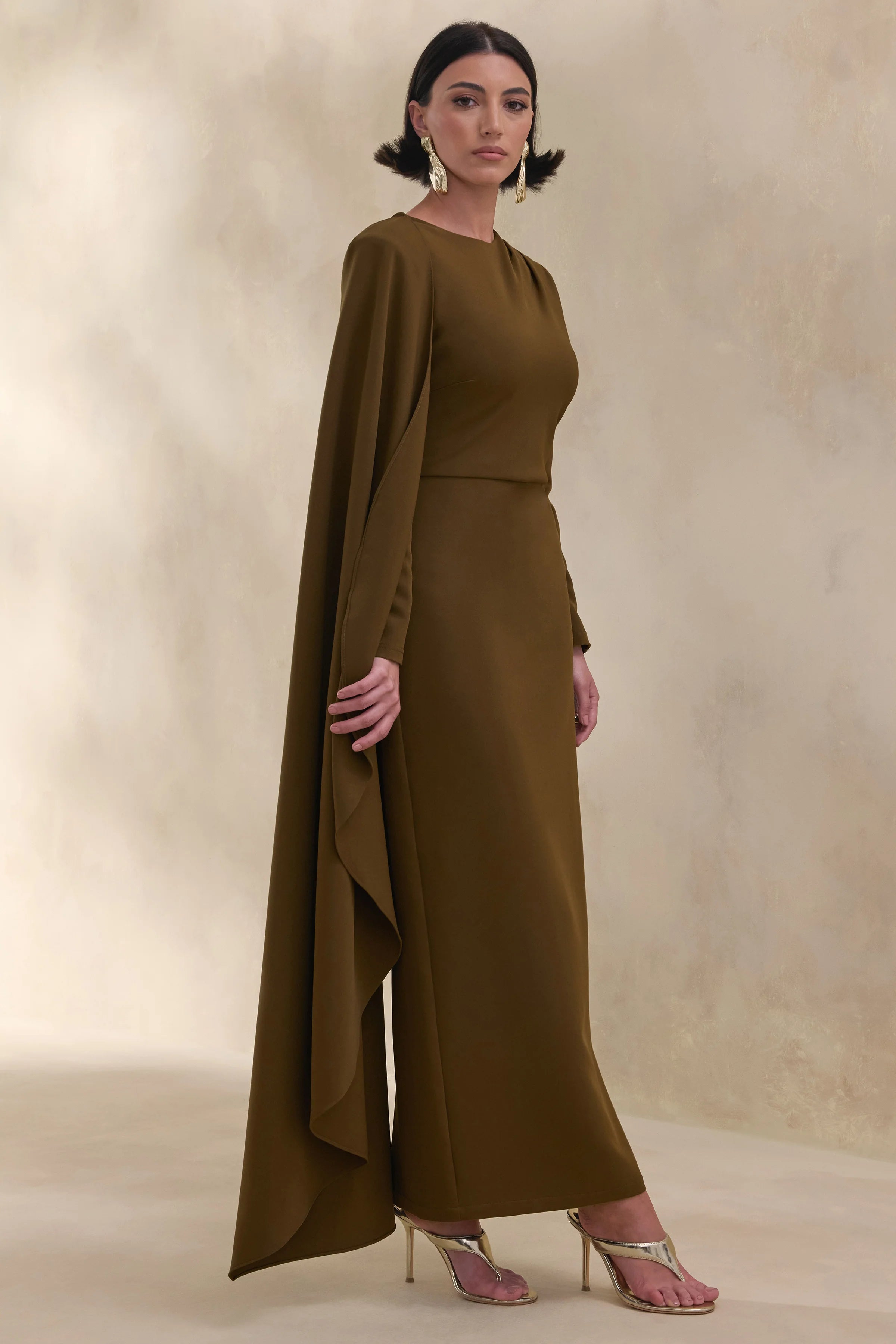 Jovea Olive Round Neck Maxi Dress With Cape Sleeve