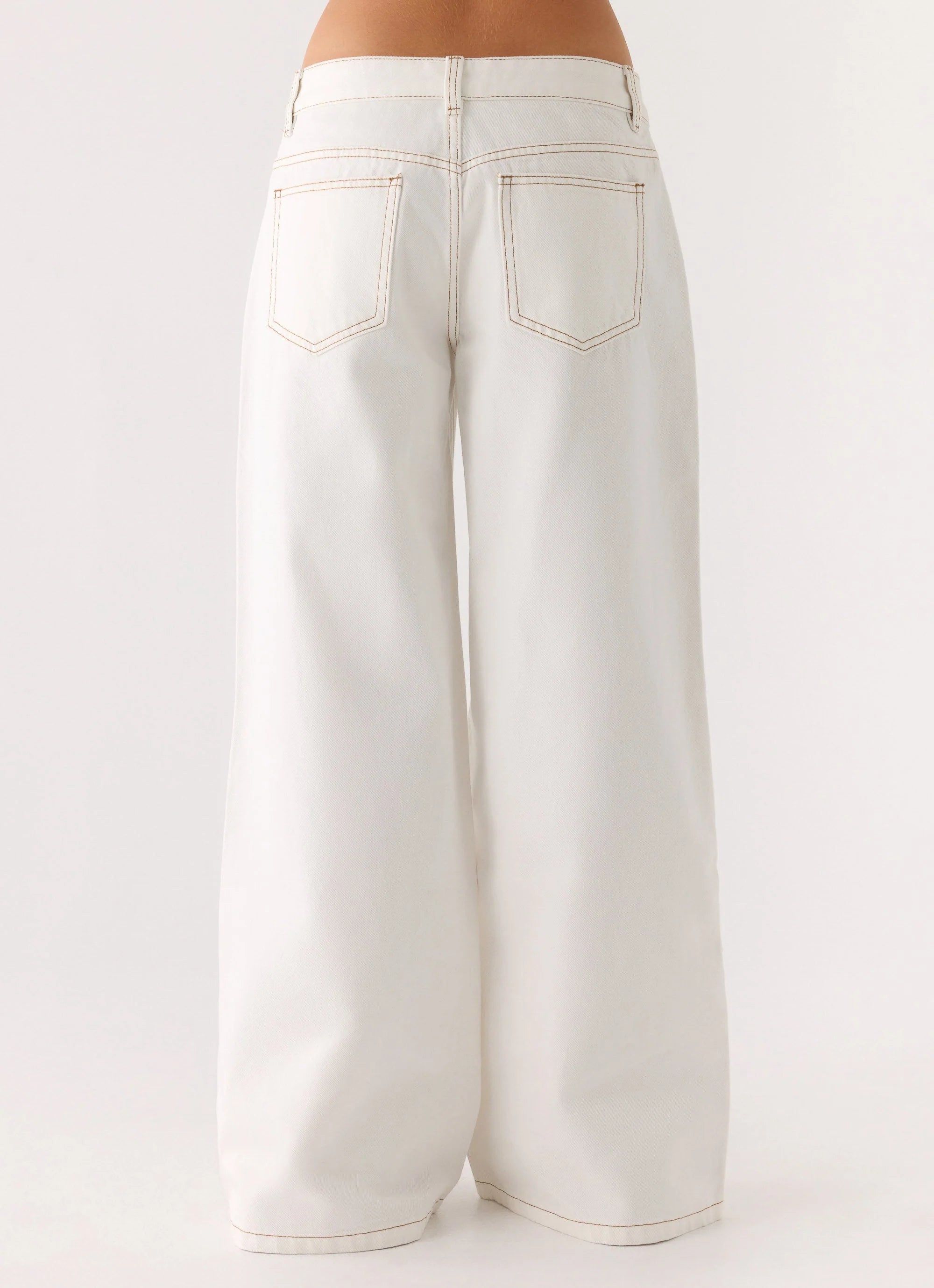 Neo Low Rise Wide Leg Denim Jeans - Ivory