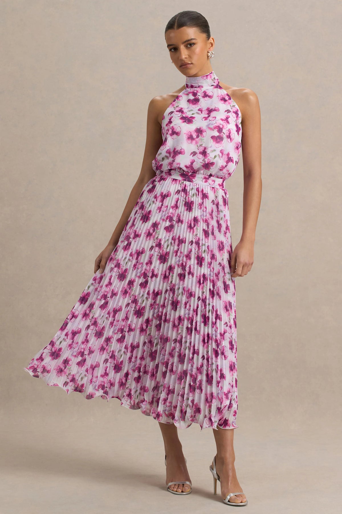Refractive Purple Floral Print Satin Maxi Dress With Halter Neck and Pleated Skirt