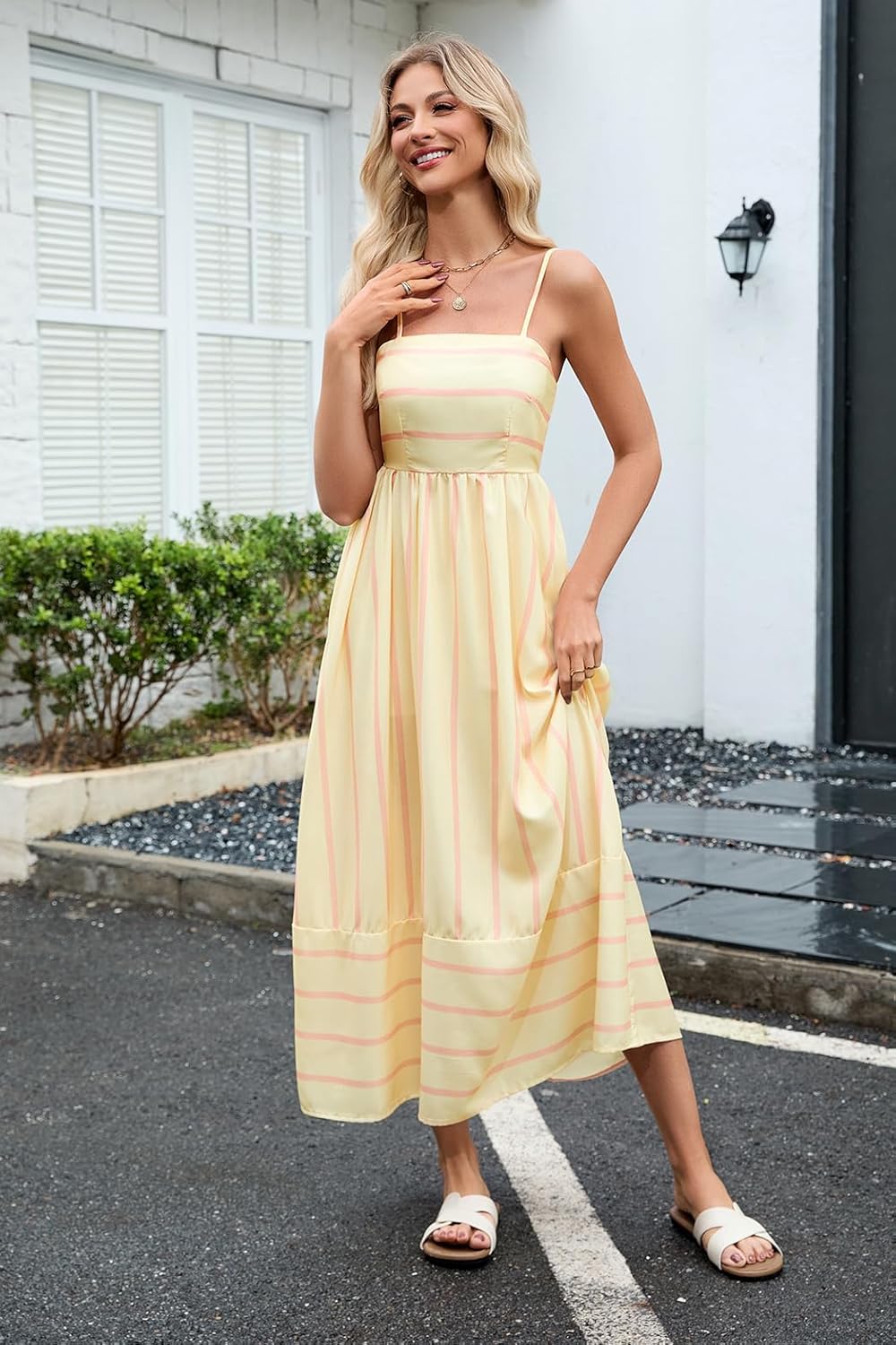 Women Striped Maxi Dress Sleeveless Backless Cutout Smocked Sundress Spaghetti Straps Boho Flowy Dresses