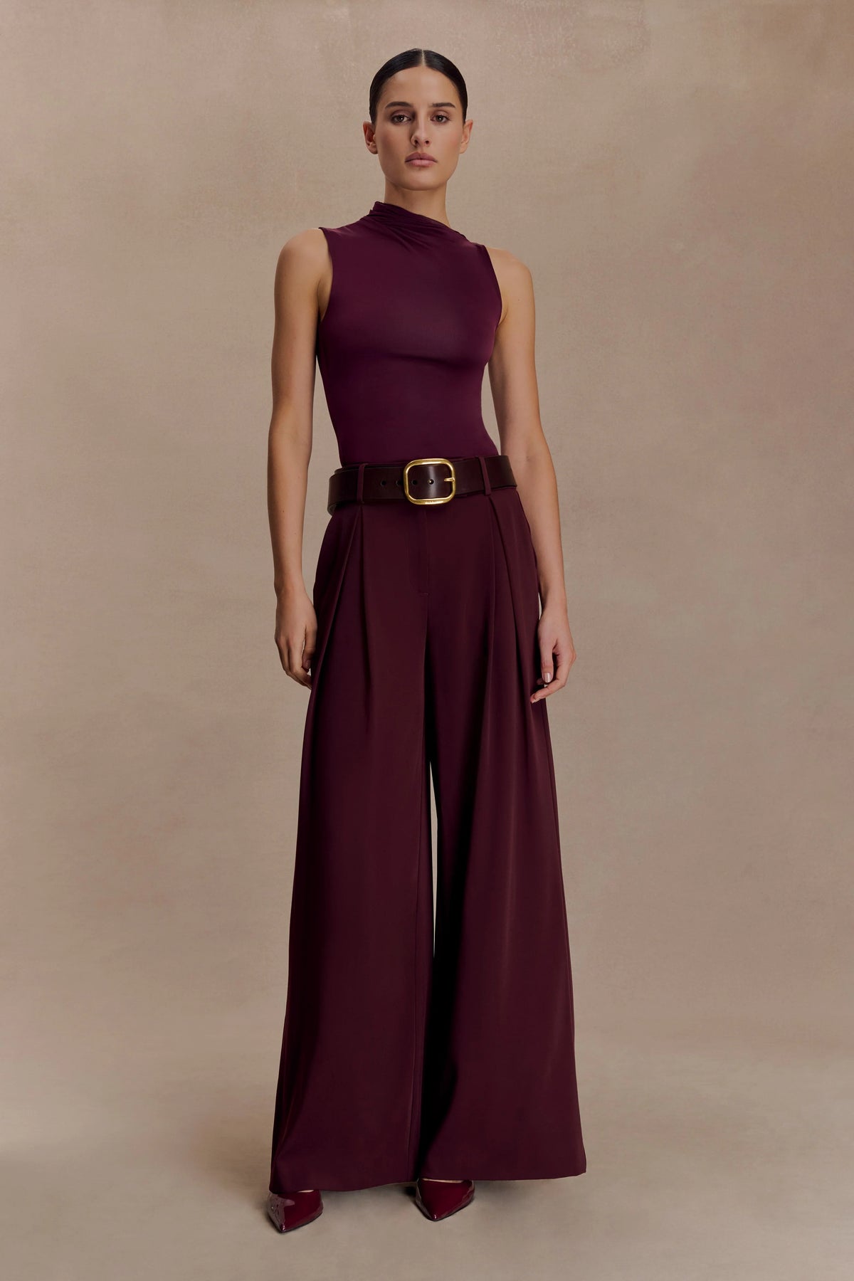 Hadleigh Sleeveless Slinky Top Burgundy
