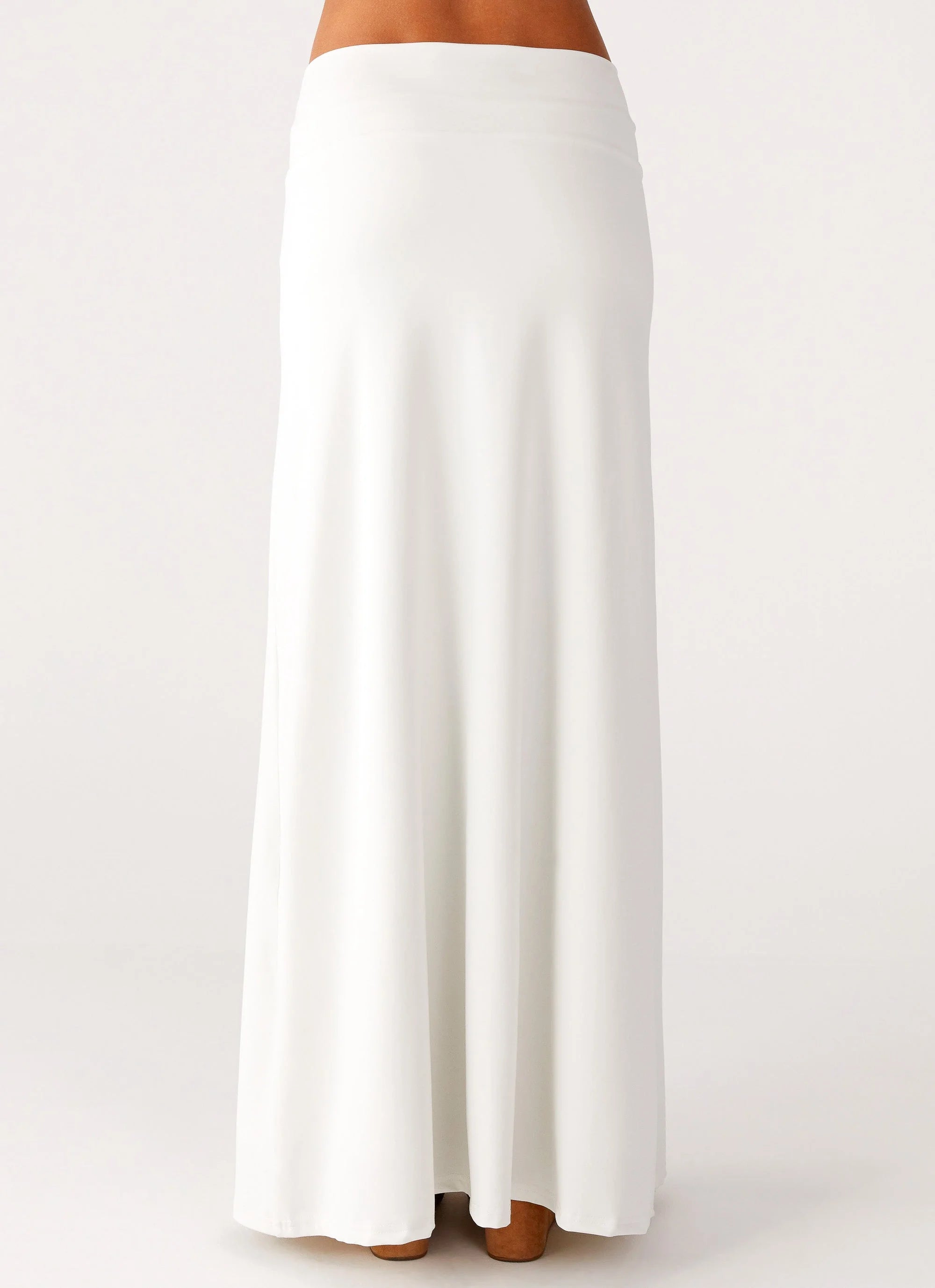 Shoreline Glow Maxi Skirt Off White