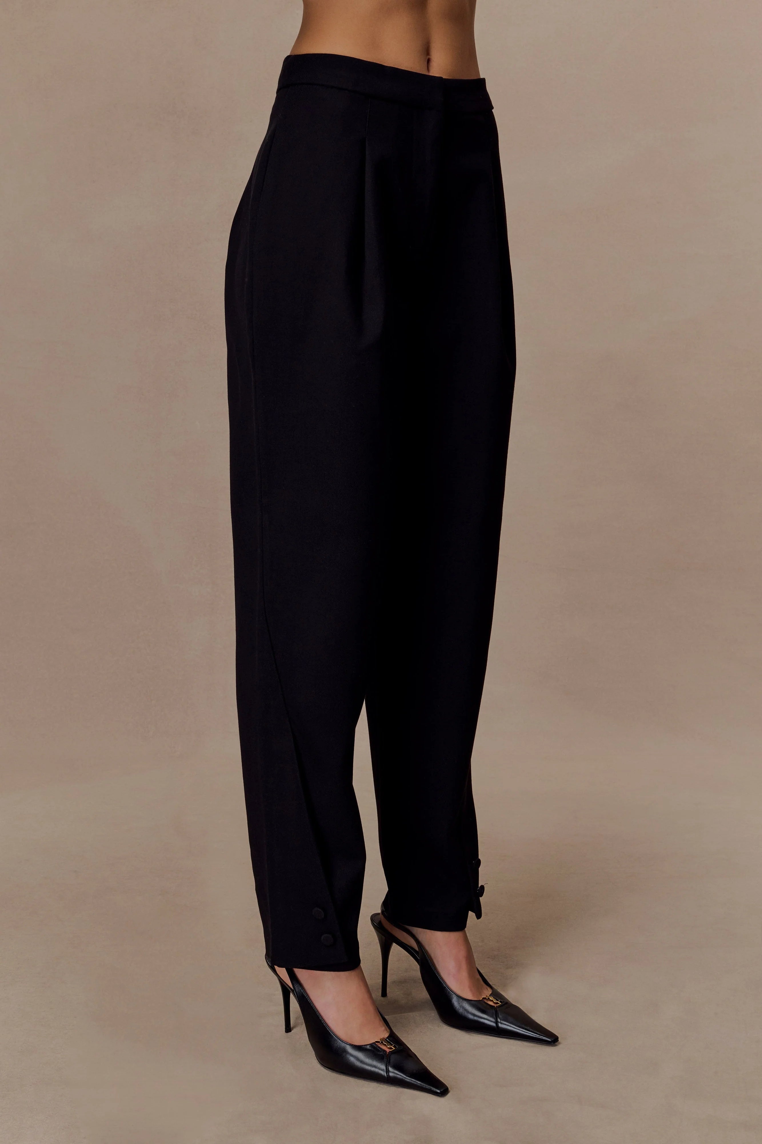 Olie Barrel Leg Suiting Pants Black