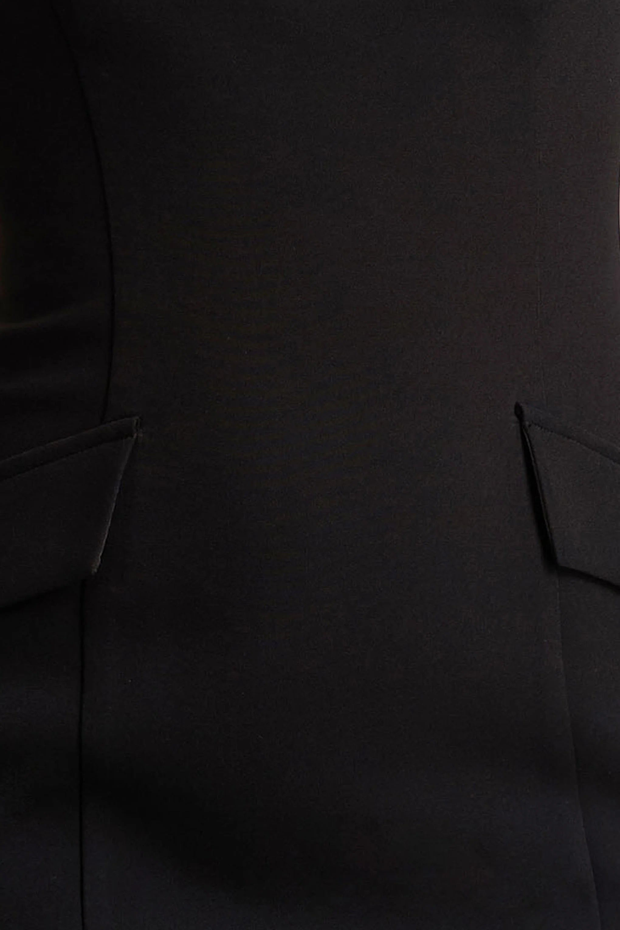 Vaila Black Crew Neck Maxi Dress