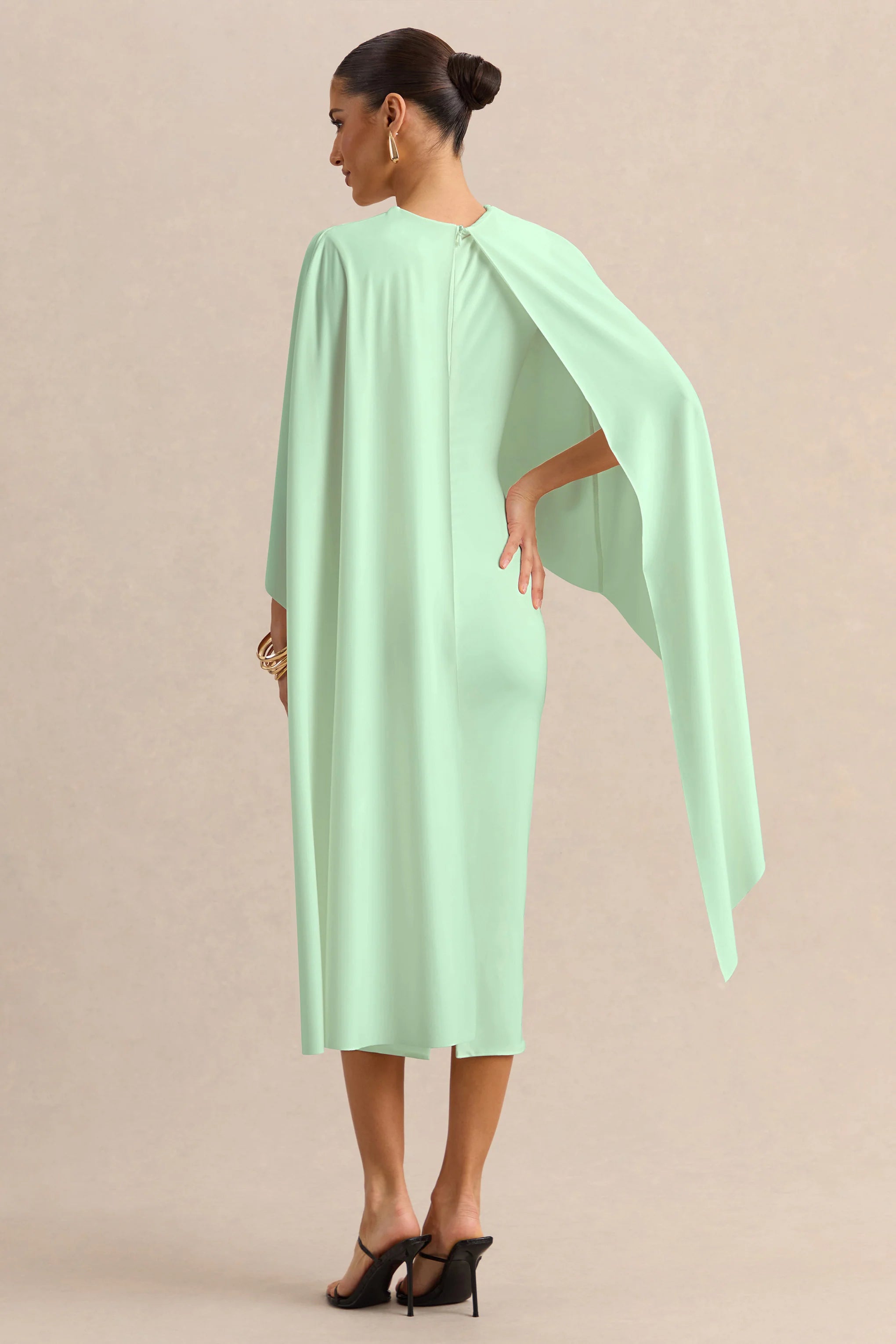 Luxalyn Green Round Neck Midi Dress With Cape Detail