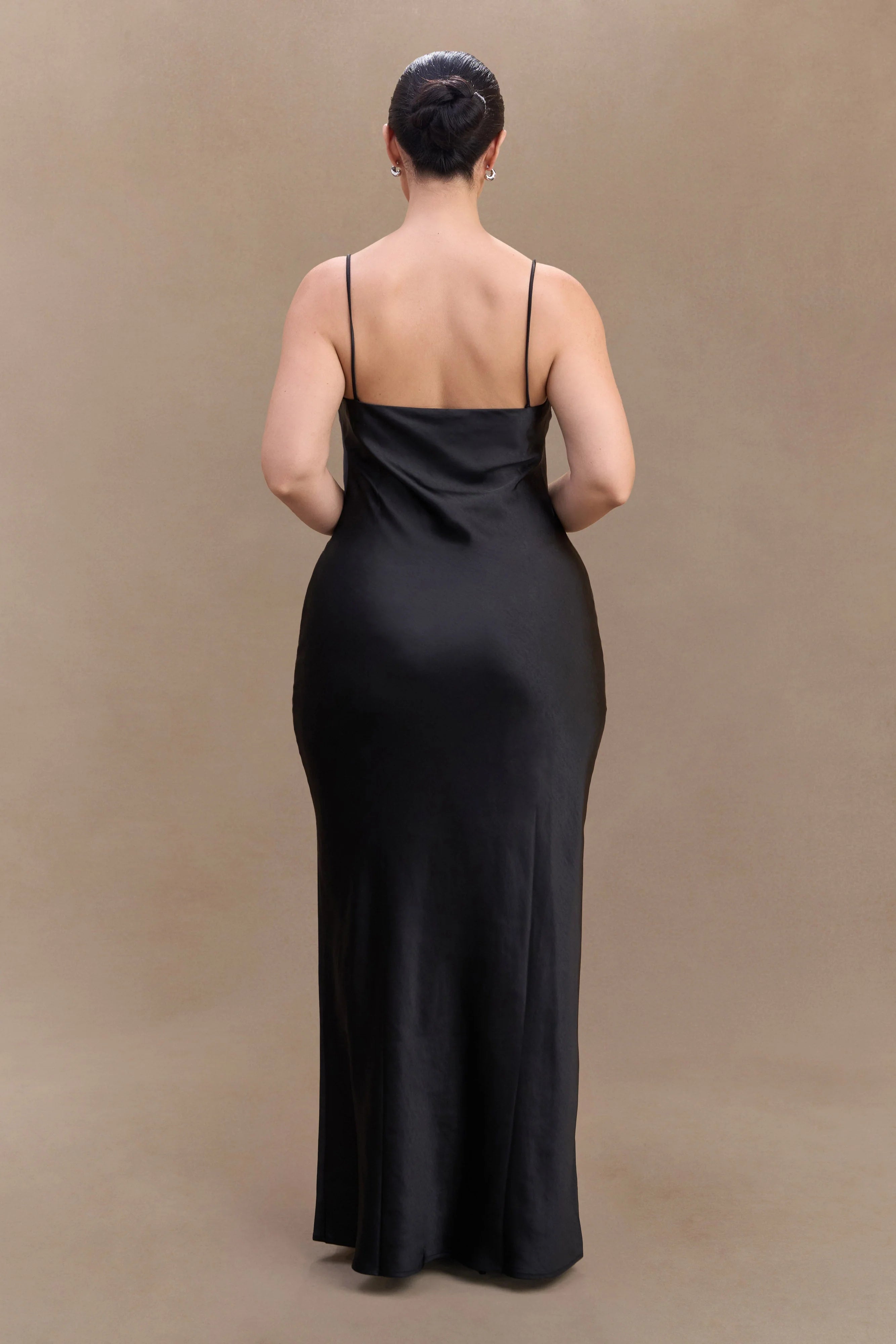 Lilly Sweetheart Satin Maxi Dress Black
