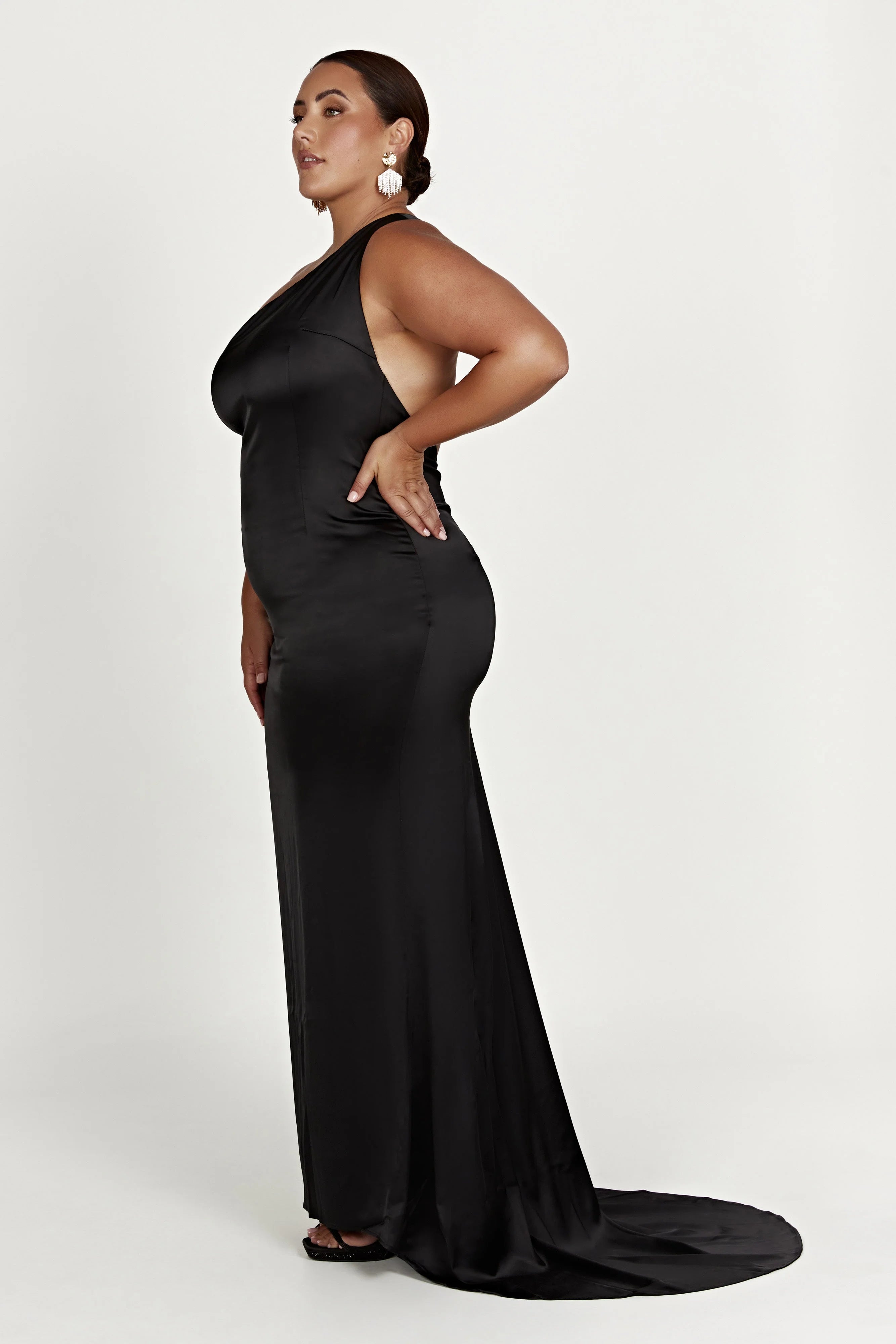 Harper One Shoulder Gown Black
