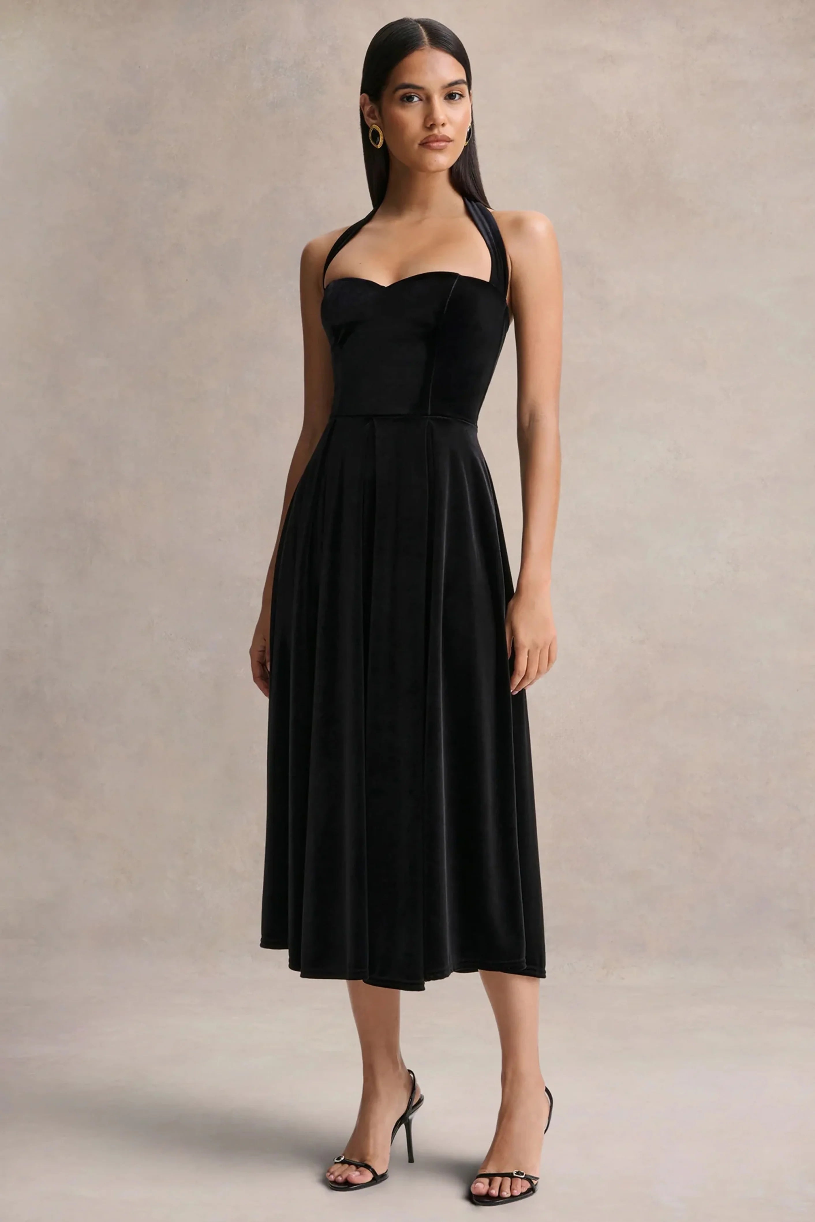Esmeray Black Velvet Sweetheart Neck Midi Dress
